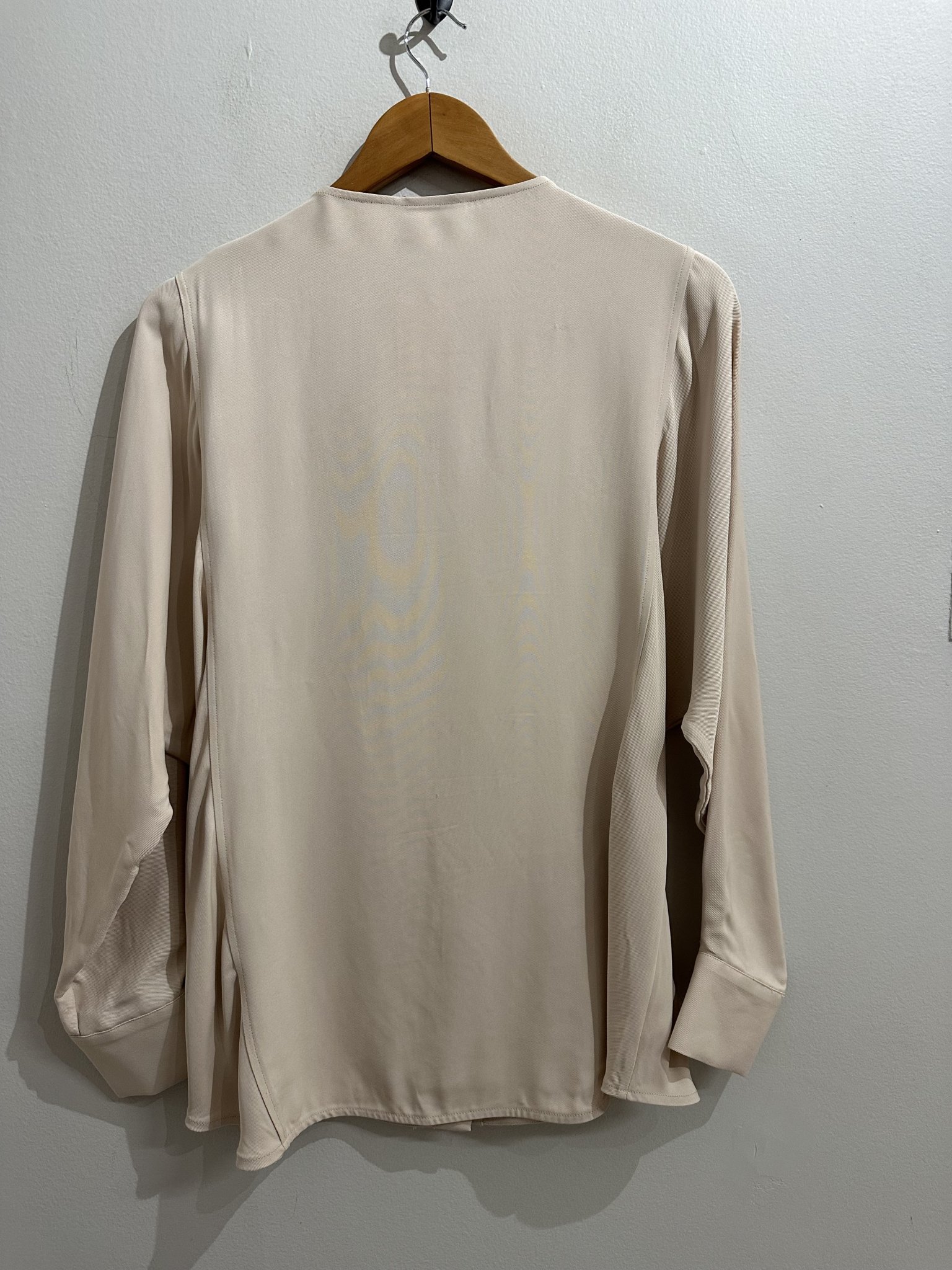 Camisa gola careca nude Massimo Dutti viscose 6 - P Cinza tamanho P - vista adicional 4
