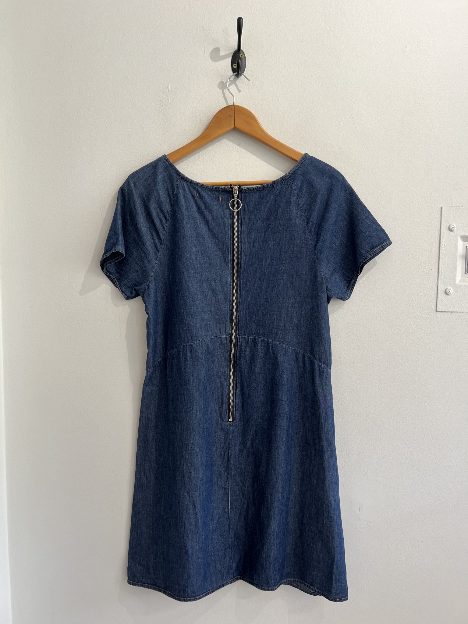 Vestido jeans Hering - M Azul tamanho M - vista adicional 4