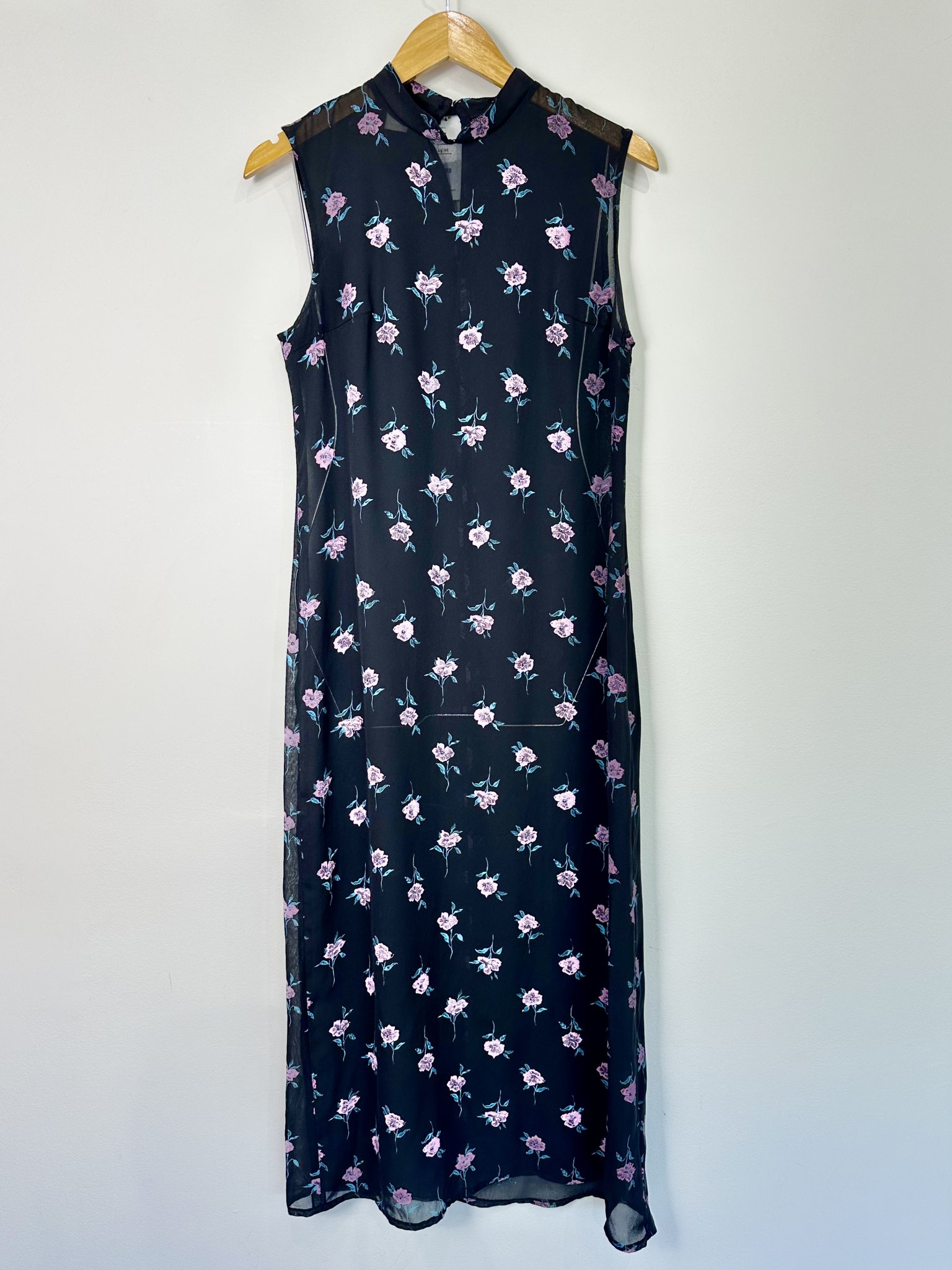 Vestido longo preto floral s/manga c/transparência s/marca - P tamanho P - foto principal