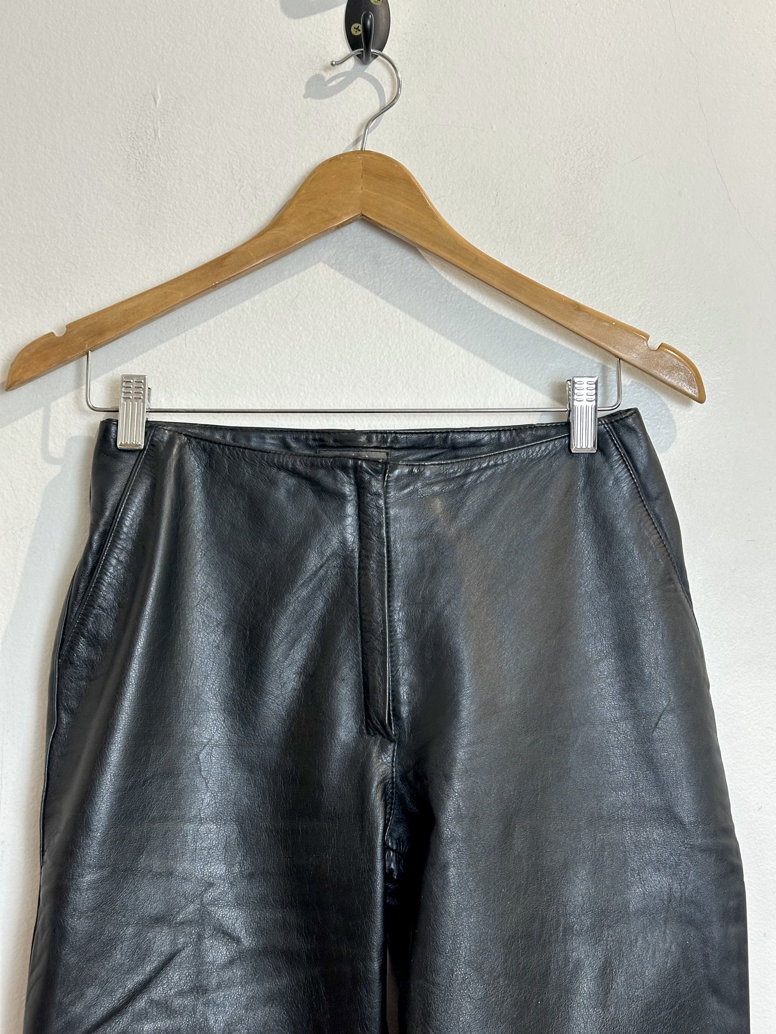Calça preta de couro Belari - M preto tamanho M - vista adicional 2