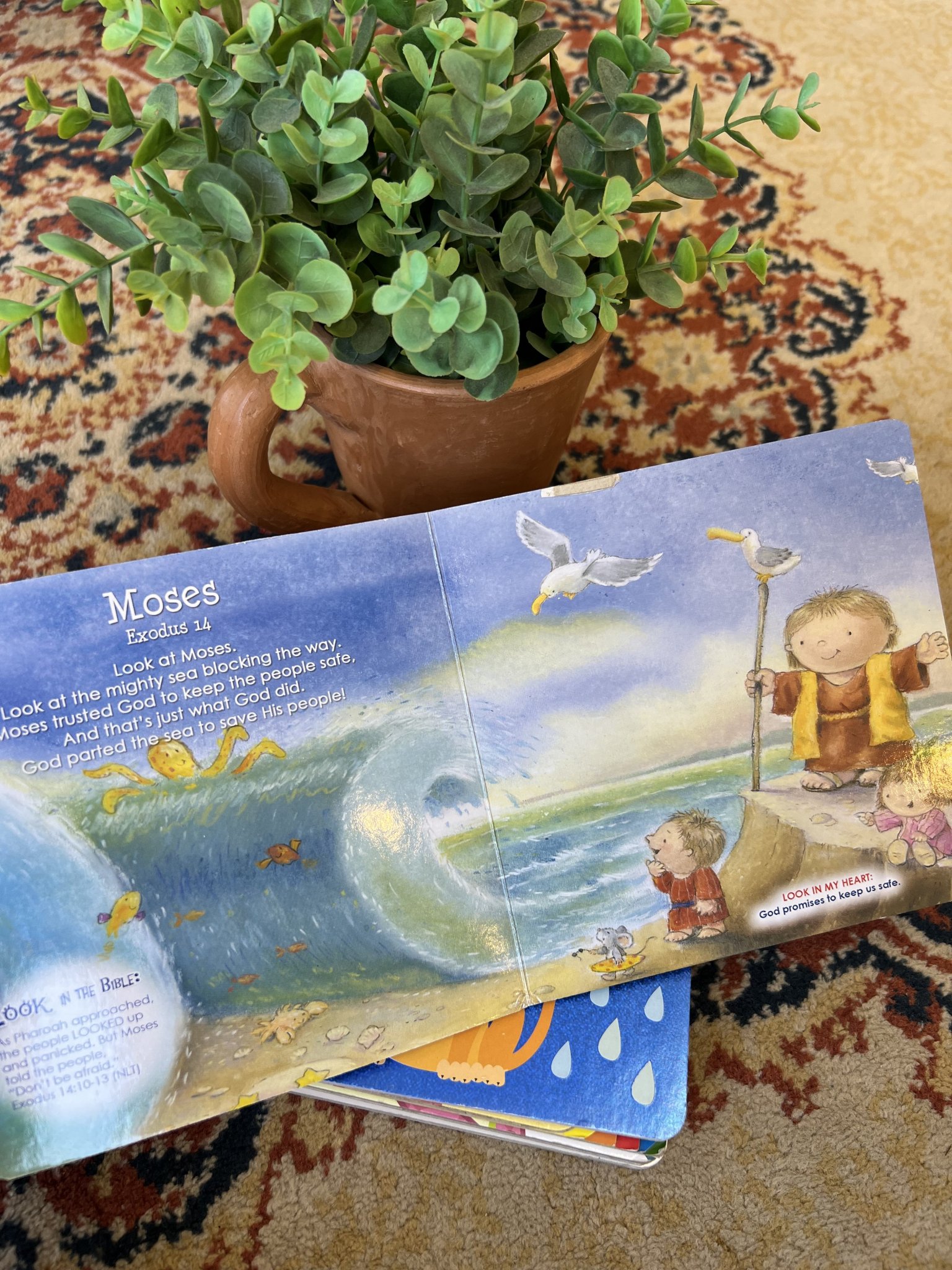 Livro Babys First Bible Look Book - vista adicional 3