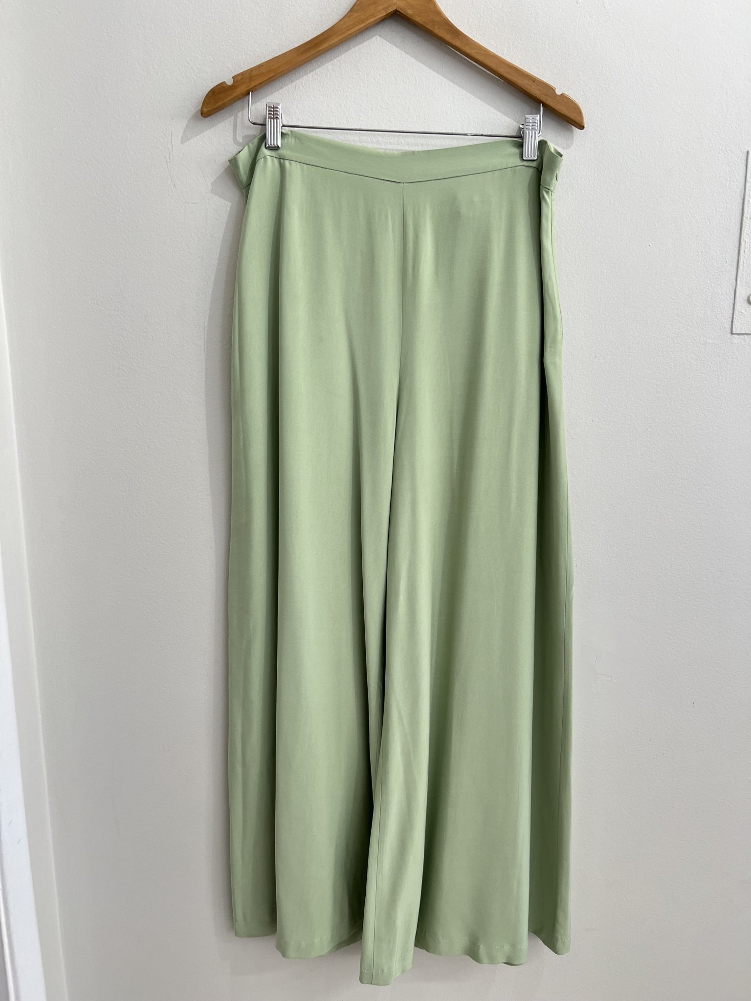 Calça pantalona verde chá Zara - GG tamanho GG - foto principal