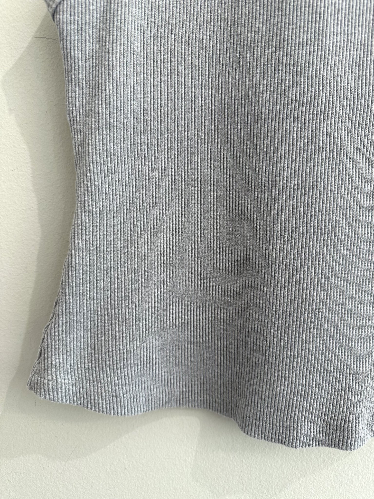Blusa regata cinza canelada Bardôh - M tamanho M - vista adicional 3