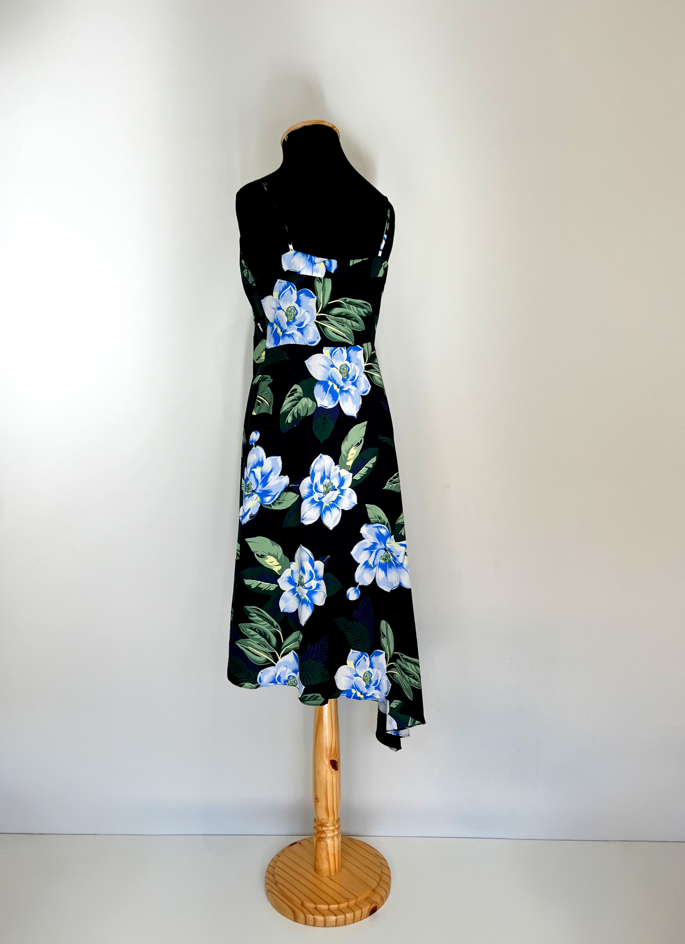 Vestido floral Banana Republic - P Preto, Azul, Cinza tamanho P - 14895-5