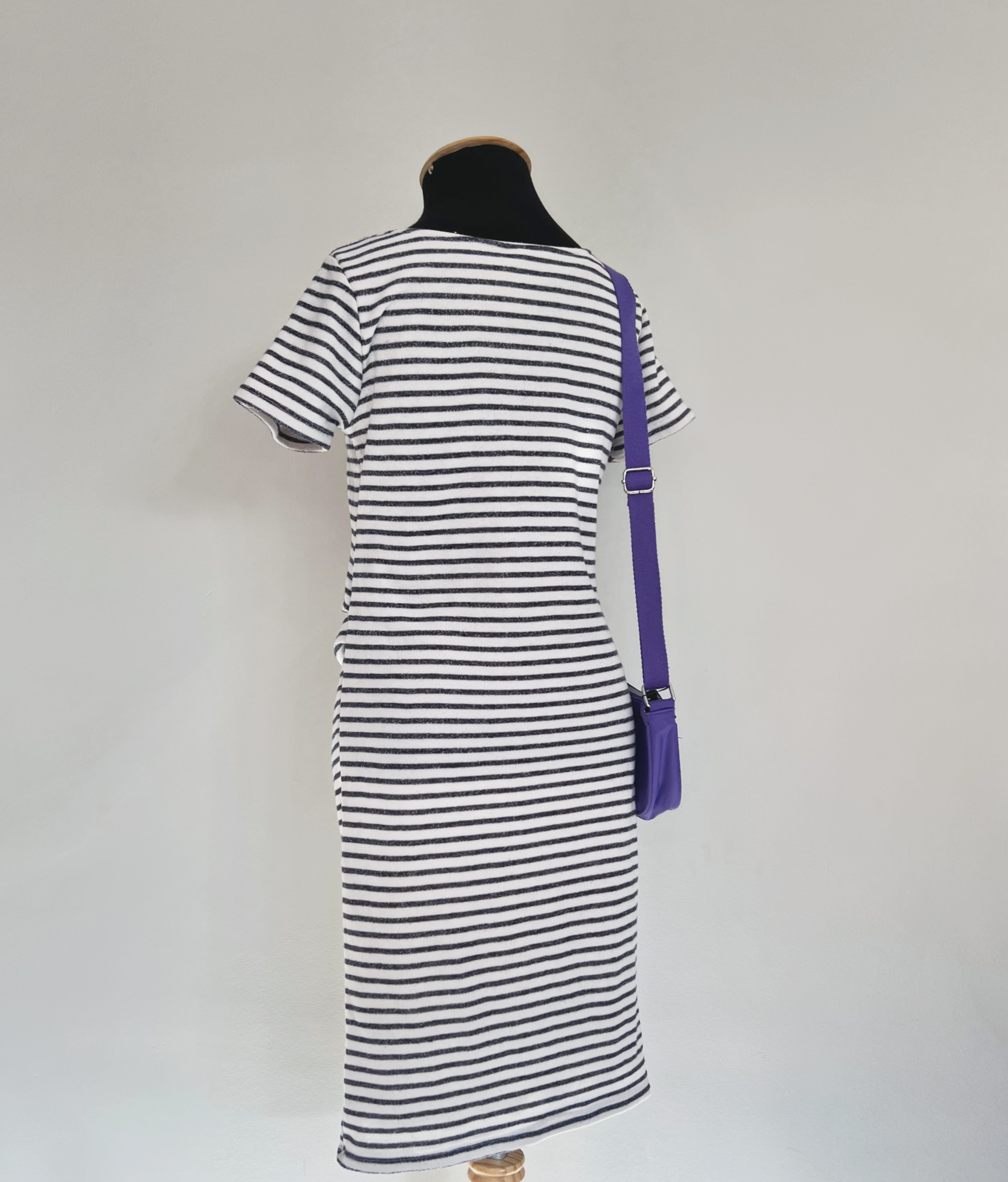 Vestido manga curta listrado no azul e branco de algodão PinkBlush P Sem marca Azul, Branco - 14976-6