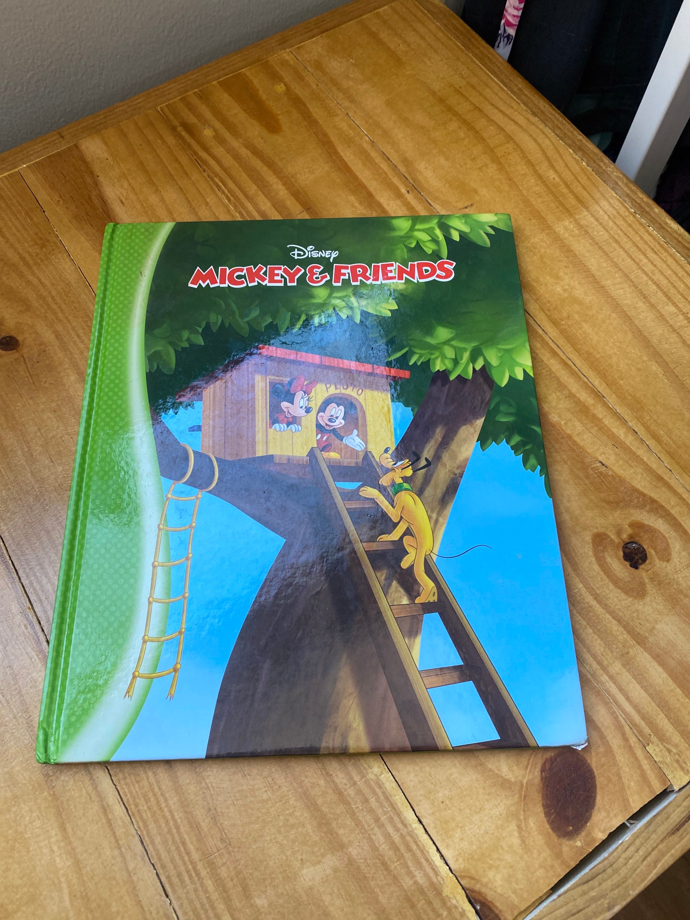 Livro Mickey & Friends · Azul, Verde, Turquesa — foto 1