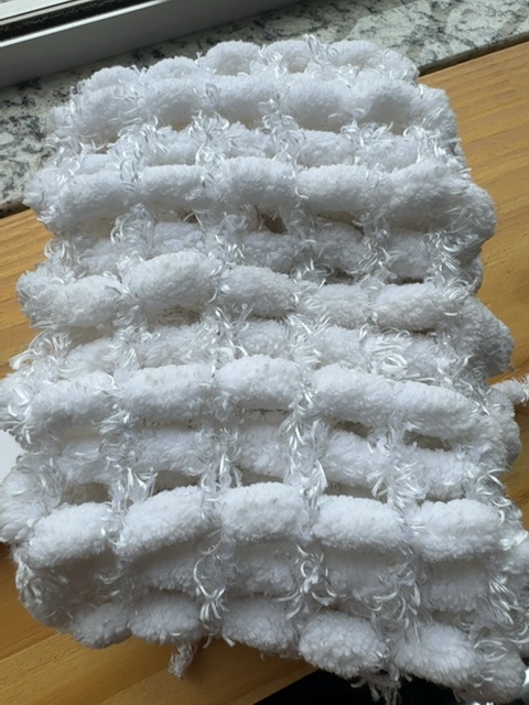 Cachecol branco pompom Sem marca - foto principal