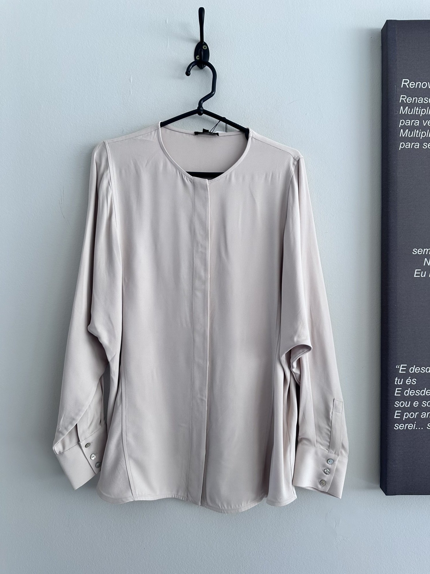 Camisa gola careca nude Massimo Dutti viscose 6 - P Cinza tamanho P - foto principal