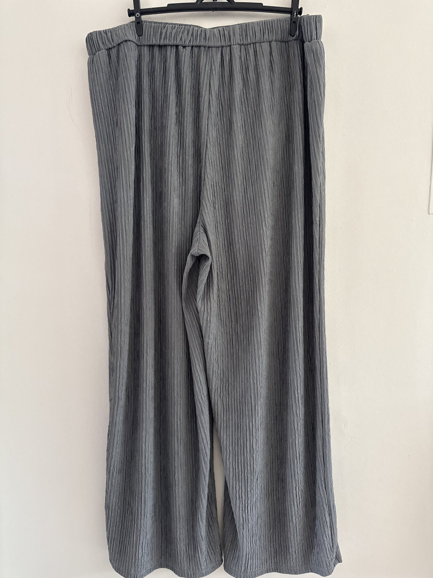 Calça pantalona plissada cinza - GG Sem marca tamanho GG - foto principal